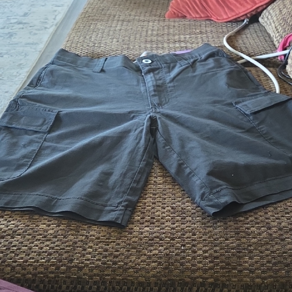 Men's Charcoal Cargo Shorts